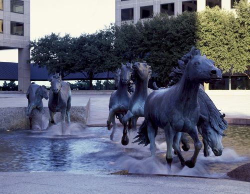 mustangs sculpture bronze