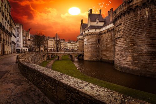 nantes tourism castle