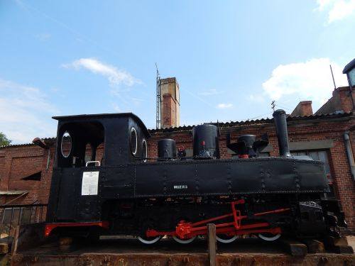 narrow-gauge railway train wagons