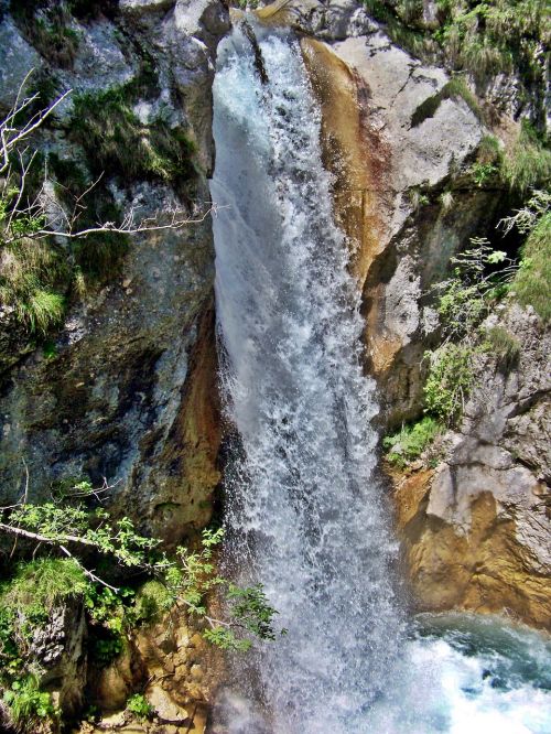 natural spectacle waterfall karawanken