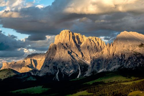 nature landscape rocky