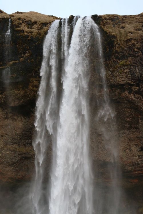 nature waterfalls raging