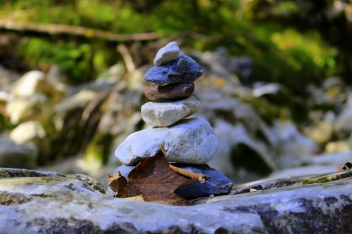 nature stones meditation