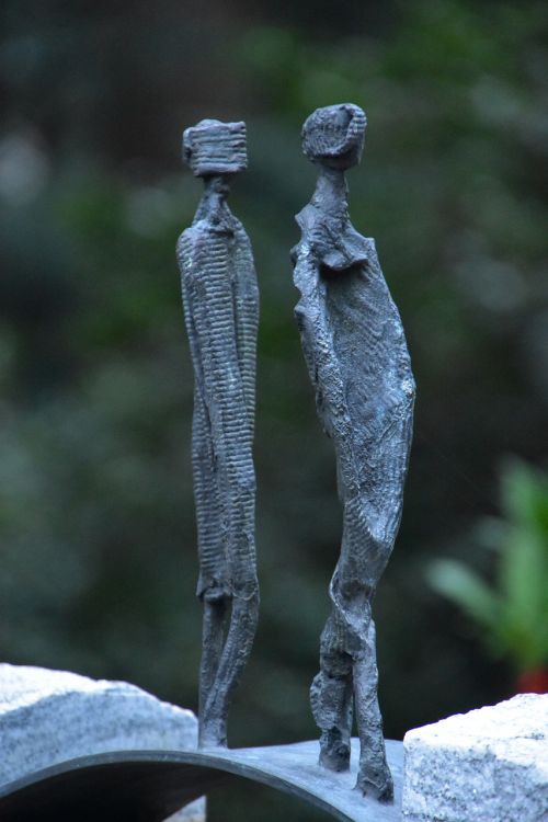 nature cold sculpture
