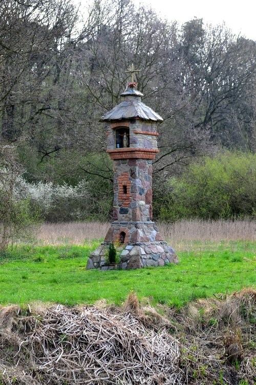 nature  chapel  architecture