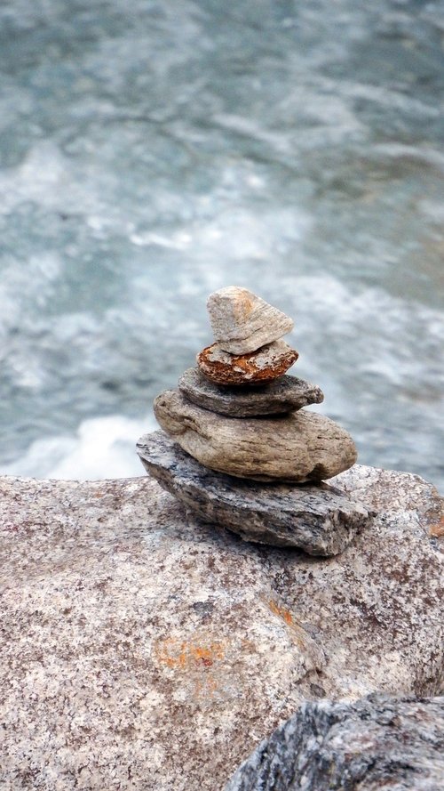 nature  waters  stone