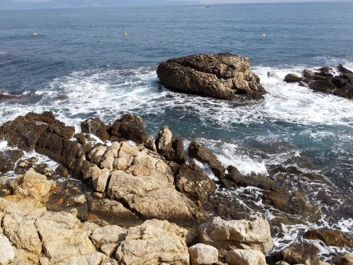 nature rocks sea