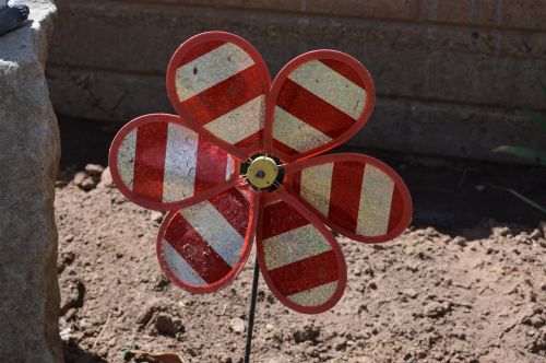 plastic flower wind-up toy nature