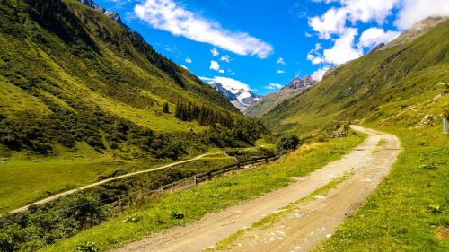 nature mountains alpine