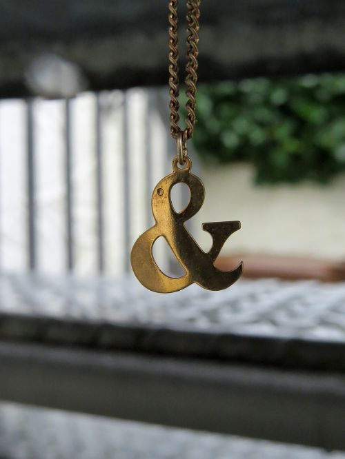 necklace gold ampersand