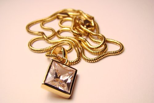 necklace  gold  beauty