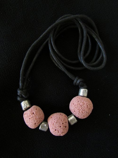 necklace pendant stone