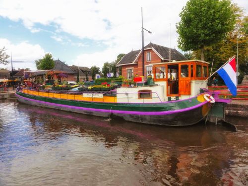 netherlands village boat