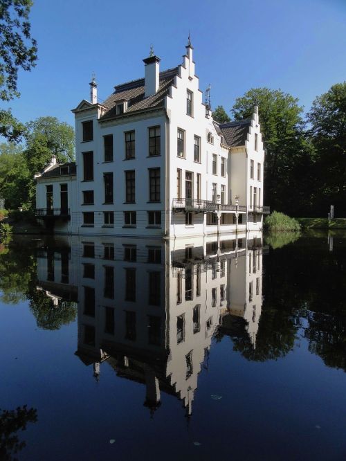 netherlands palace building