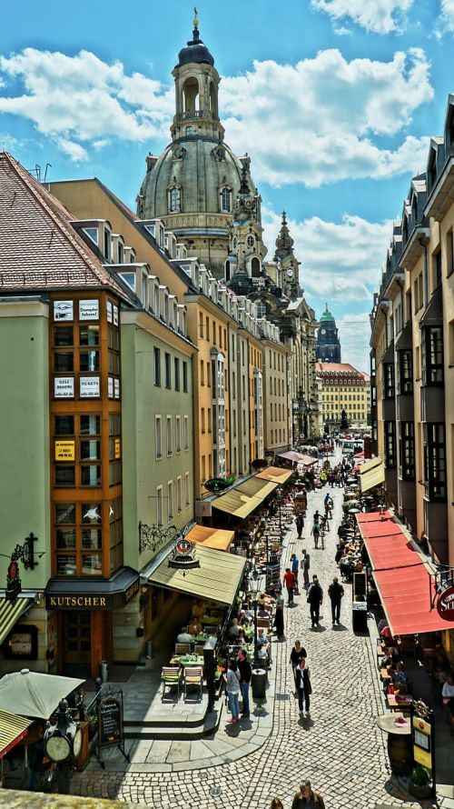 neumarkt dresden monument