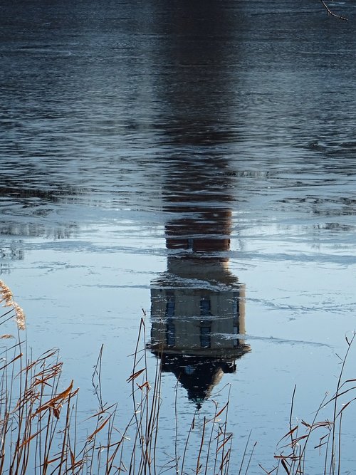 neustrelitz  water tower  lake