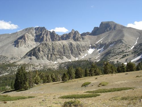 nevada mountains valley