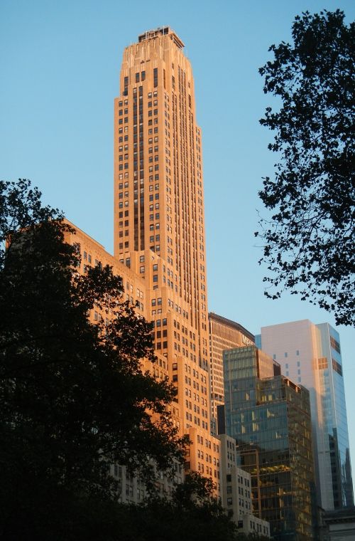 new york 5th avenue skyscraper