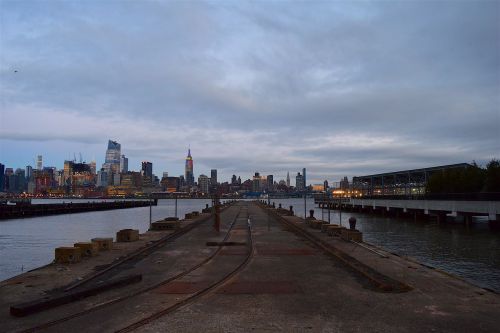 new york city skyline twilight