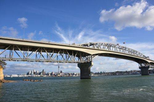 new zealand harbor bridge auckland