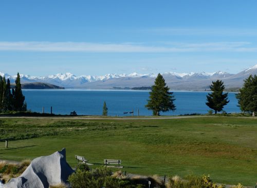 new zealand south island mountains