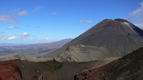new zealand  volcano  mount ngauruhoe
