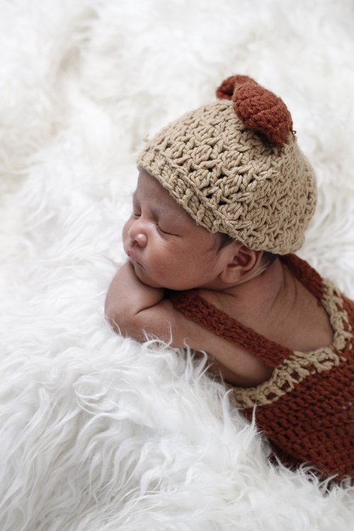 newborn  baby  hat