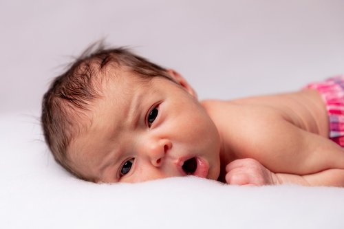 newborn baby  child  bighead