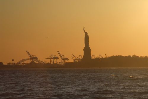 newyork statue city