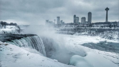 niagra falls waterfalls skylon tower