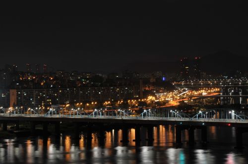 night view motion bridge han river