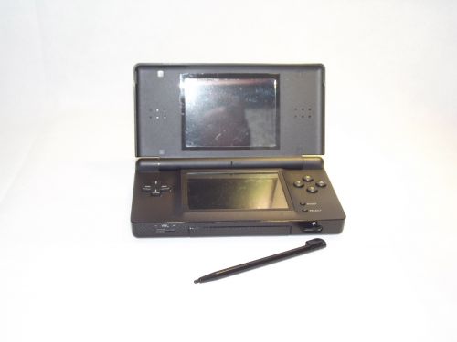 Nintendo DS Lite