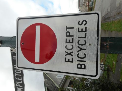 no entry bicycles sign