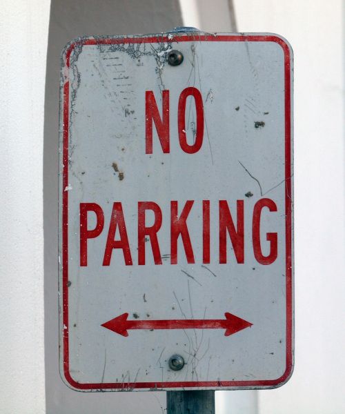 no parking parking sign