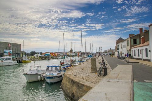 noirmoutier port boats