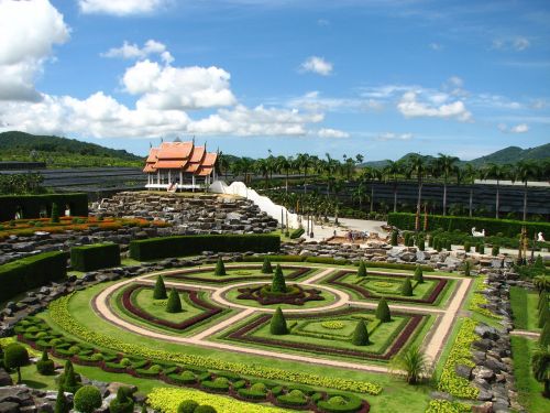 nong nooch tropical botanical garden thailand