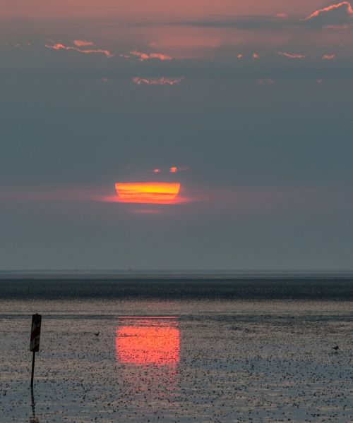 north sea ebb sunset