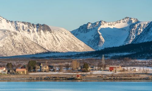 norway coastline mountains