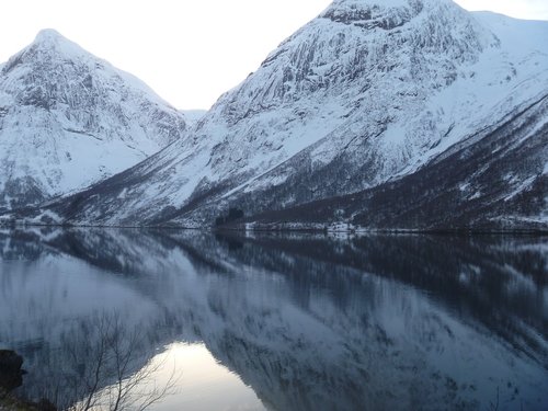 norway  winter  reflection