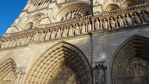 notre dame paris cathedral