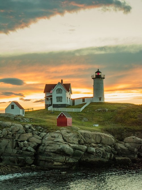 nubble  lighthouse  maine