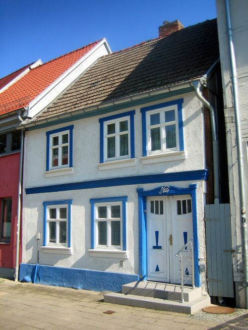 nuebrandenburg germany house
