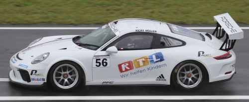 nürburgring porsche racing car