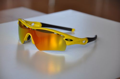 oakley sunglasses radar