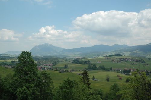 obermaiselstein alpine wildlife park view