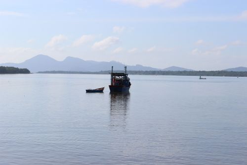 ocean blue boat