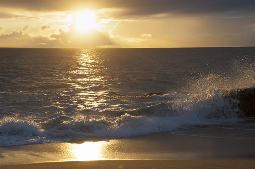 ocean  waves  sunset