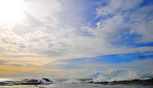 ocean coast waves