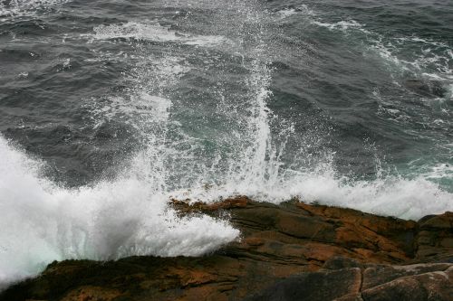 ocean waves rocks