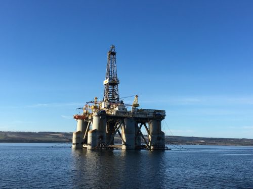 oil industry drilling rig wilhunter invergordon